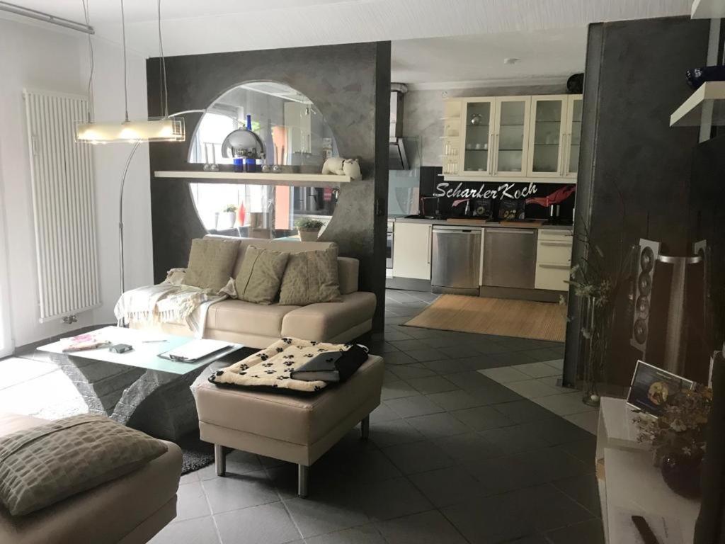 Ferienwohnung Villa Wohntraum Varel Esterno foto