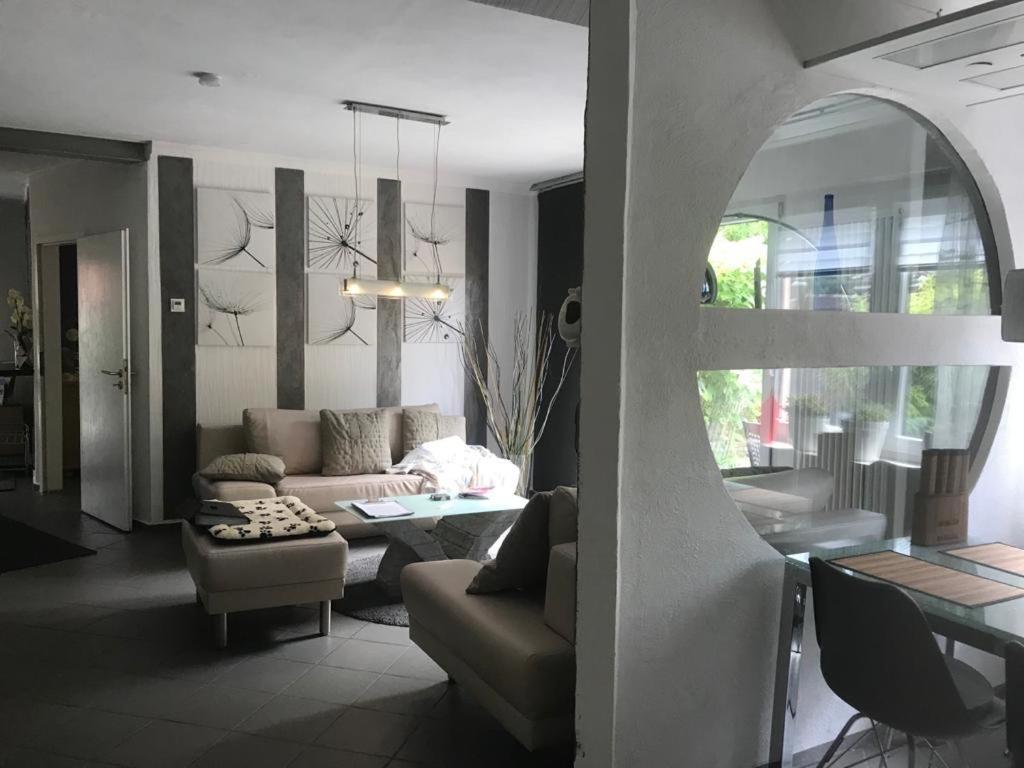 Ferienwohnung Villa Wohntraum Varel Esterno foto